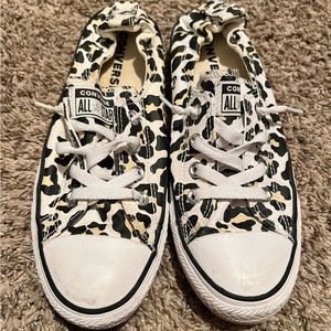Converse Leopard Size 9